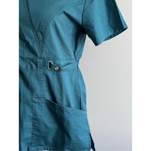 Cherokee Luxe Scrub Top, size S - Picture 6 of 11